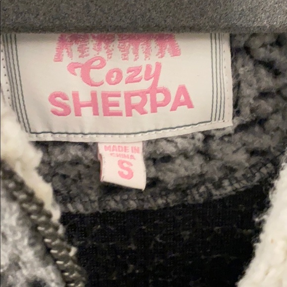 jacket - Picture 3 of 3